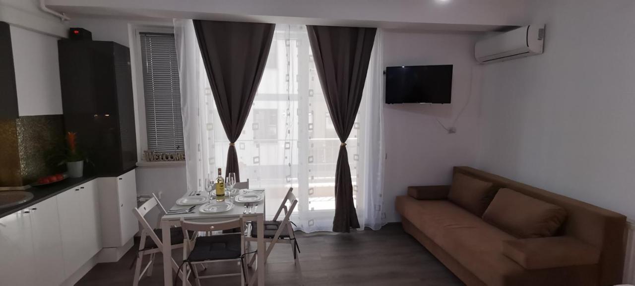 דירות Năvodari Mike Studio Mamaia Nord מראה חיצוני תמונה